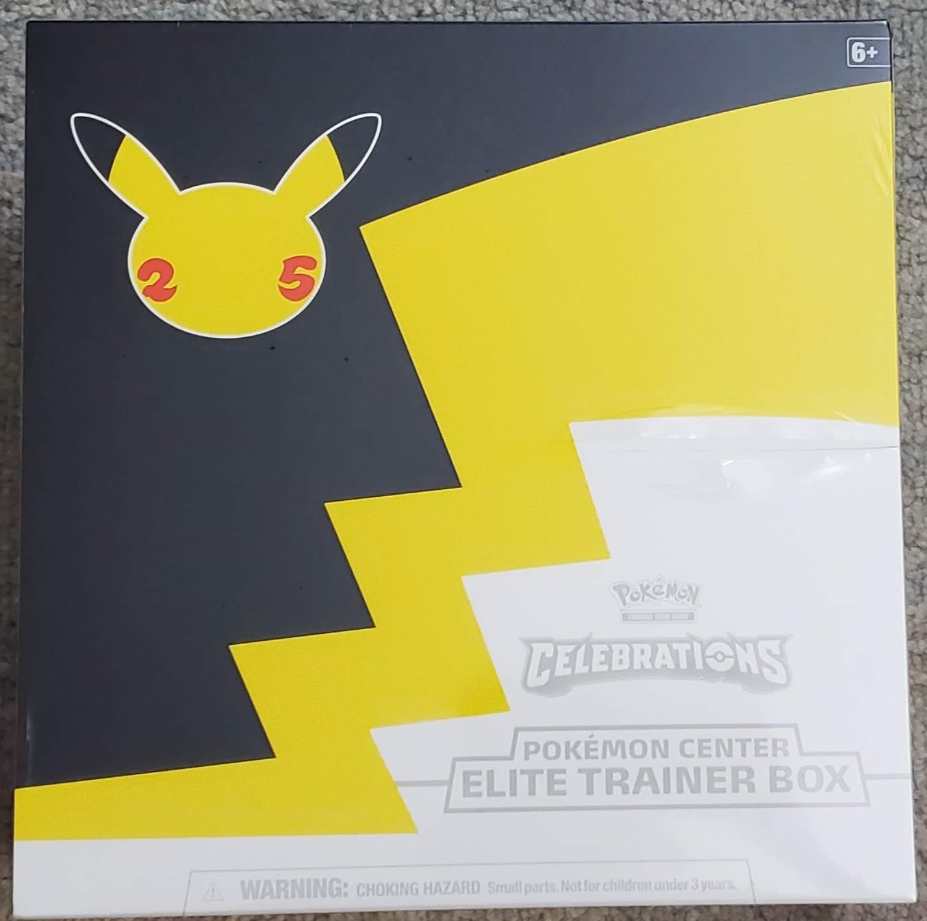 Pokémon Celebrations: Pokémon Center Elite Trainer Box - Sealed